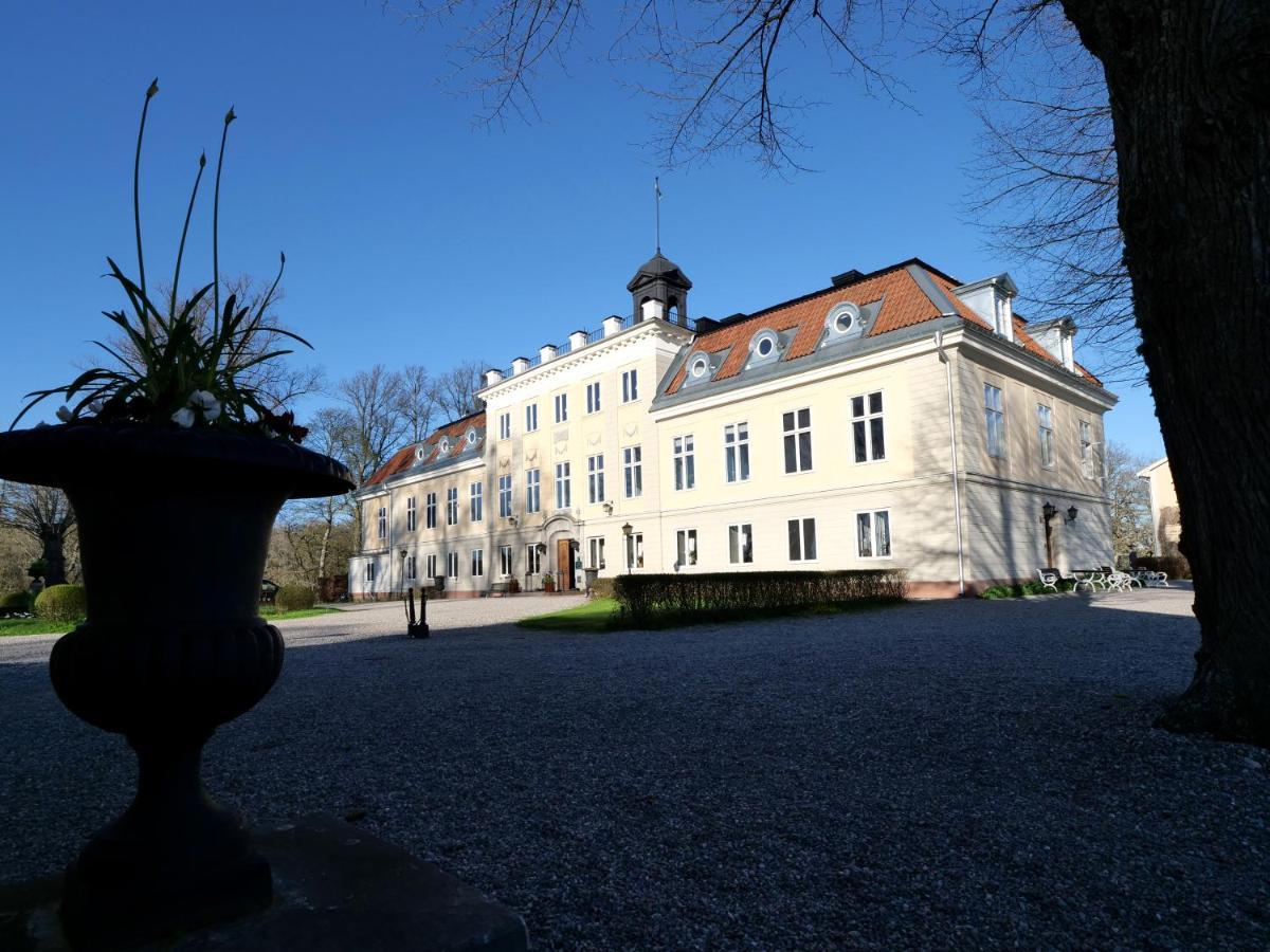 Södertuna Slott Gnesta Esterno foto