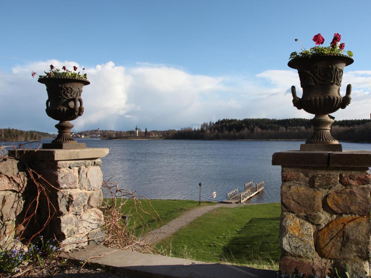 Södertuna Slott Gnesta Esterno foto
