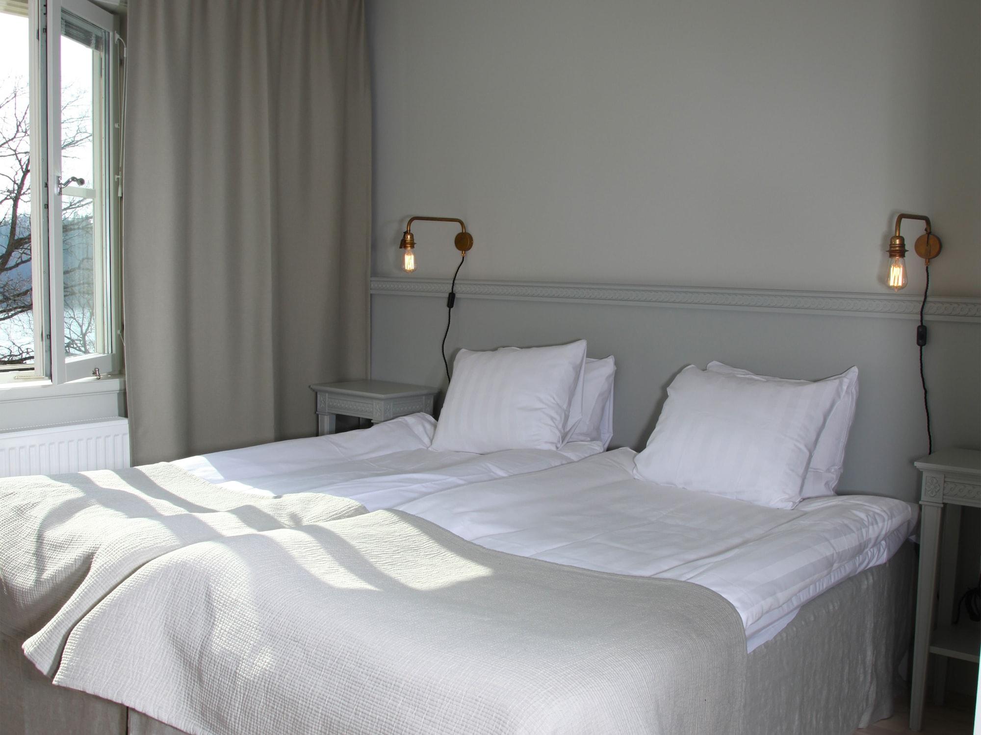 Södertuna Slott Gnesta Esterno foto
